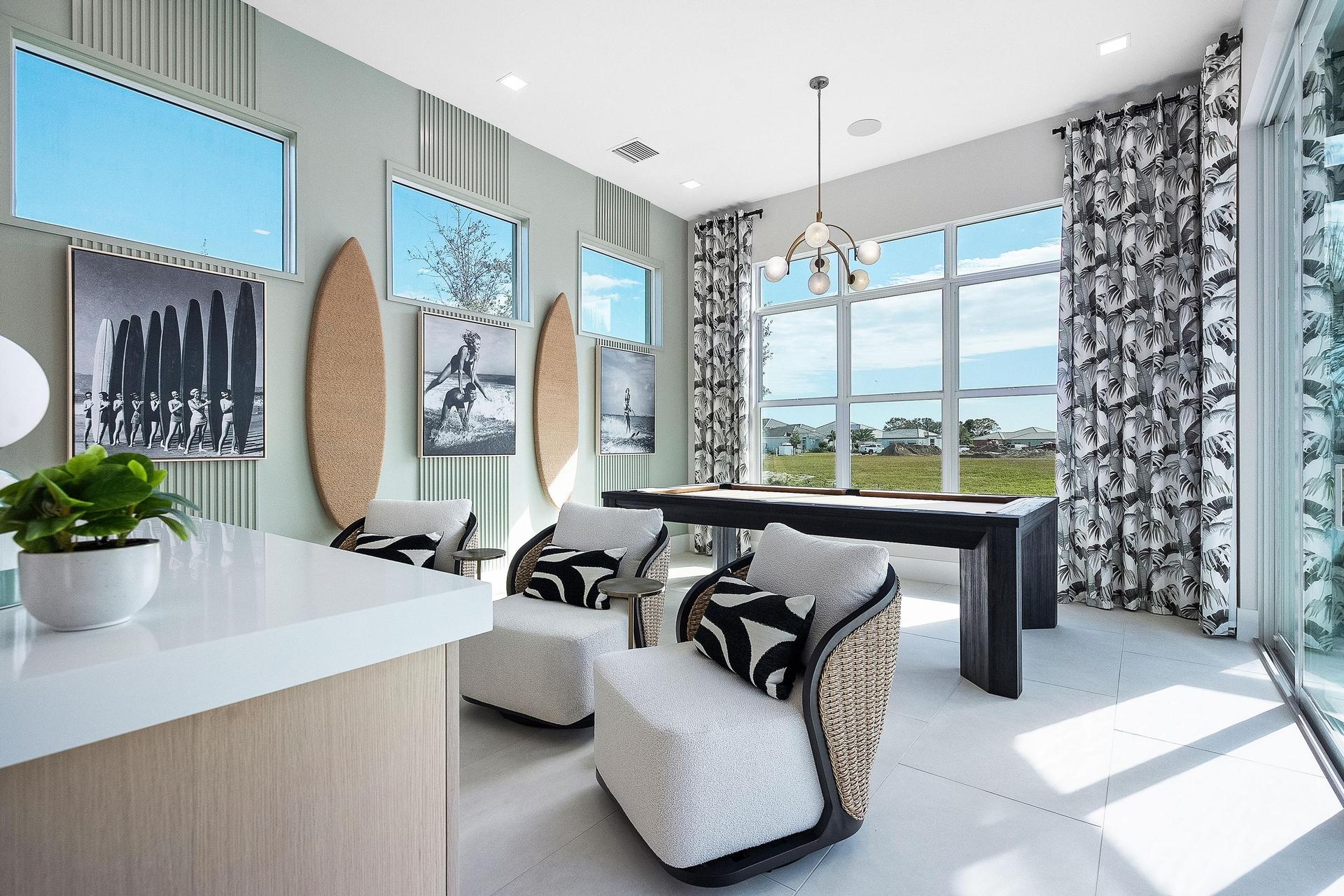 Casita Main Living | Riviera Model
