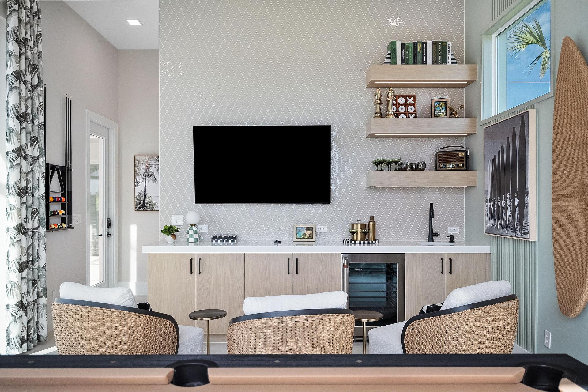 Casita Seating | Riviera Model