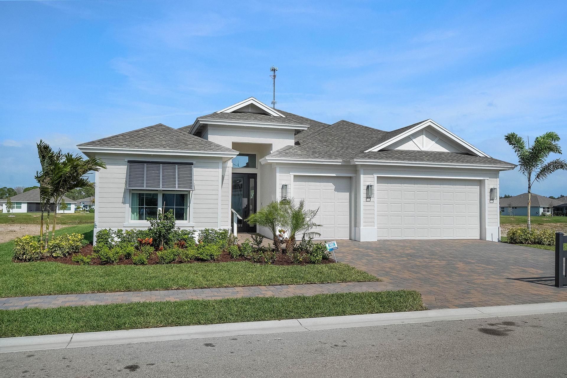 Front Elevation | Seraphina 23
