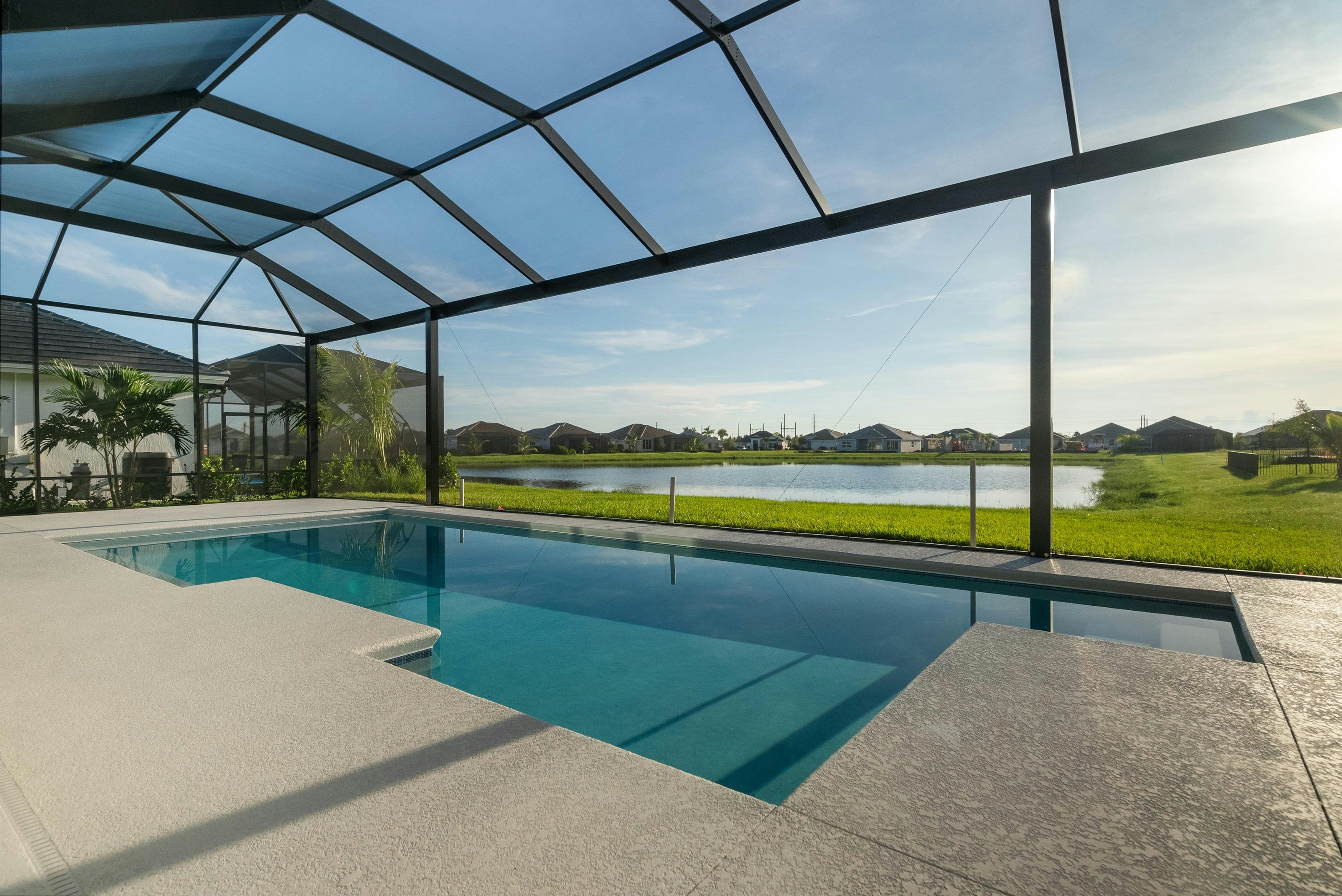 Screened Pool | Monarch Grande Model