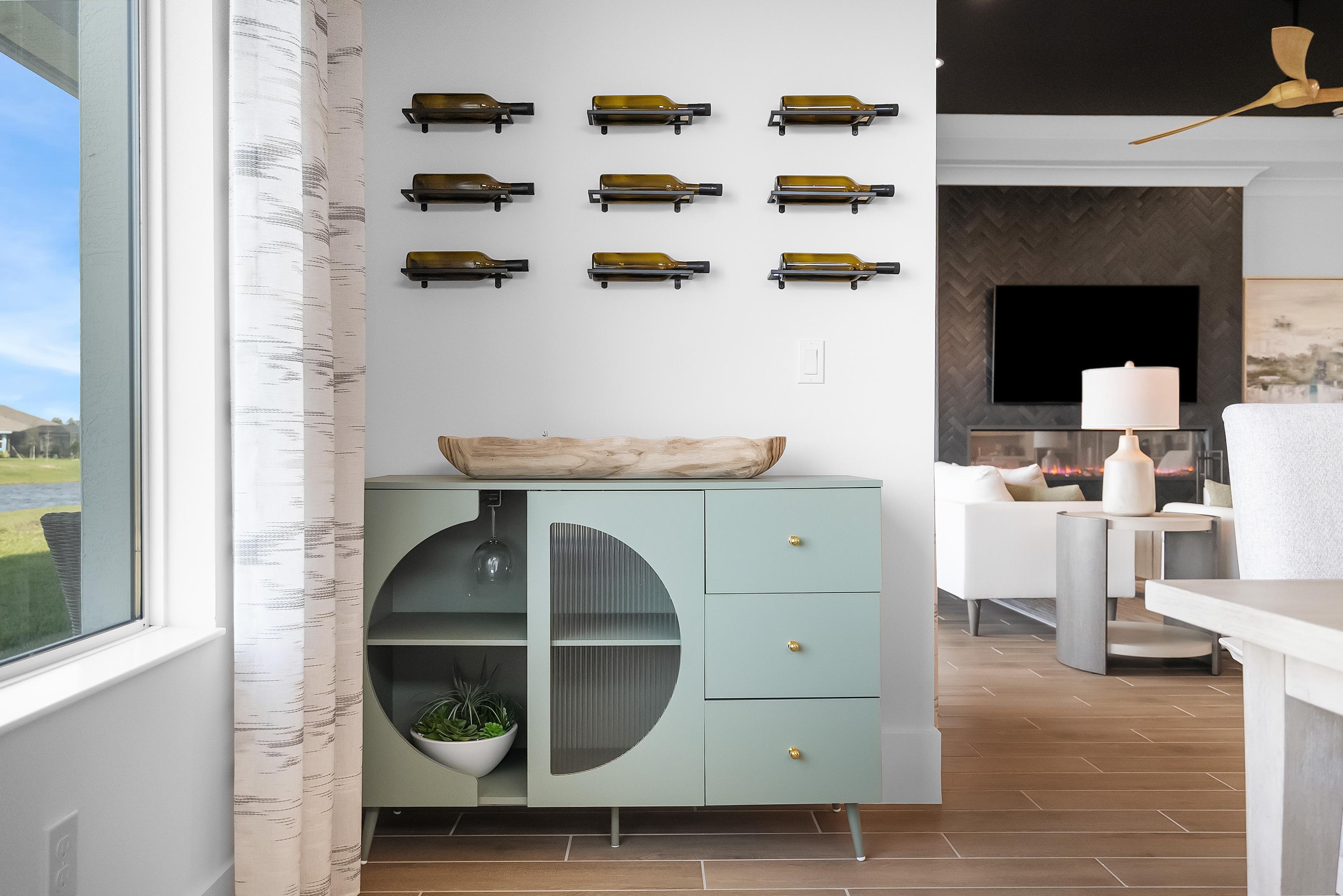 Dining | Seraphina 23