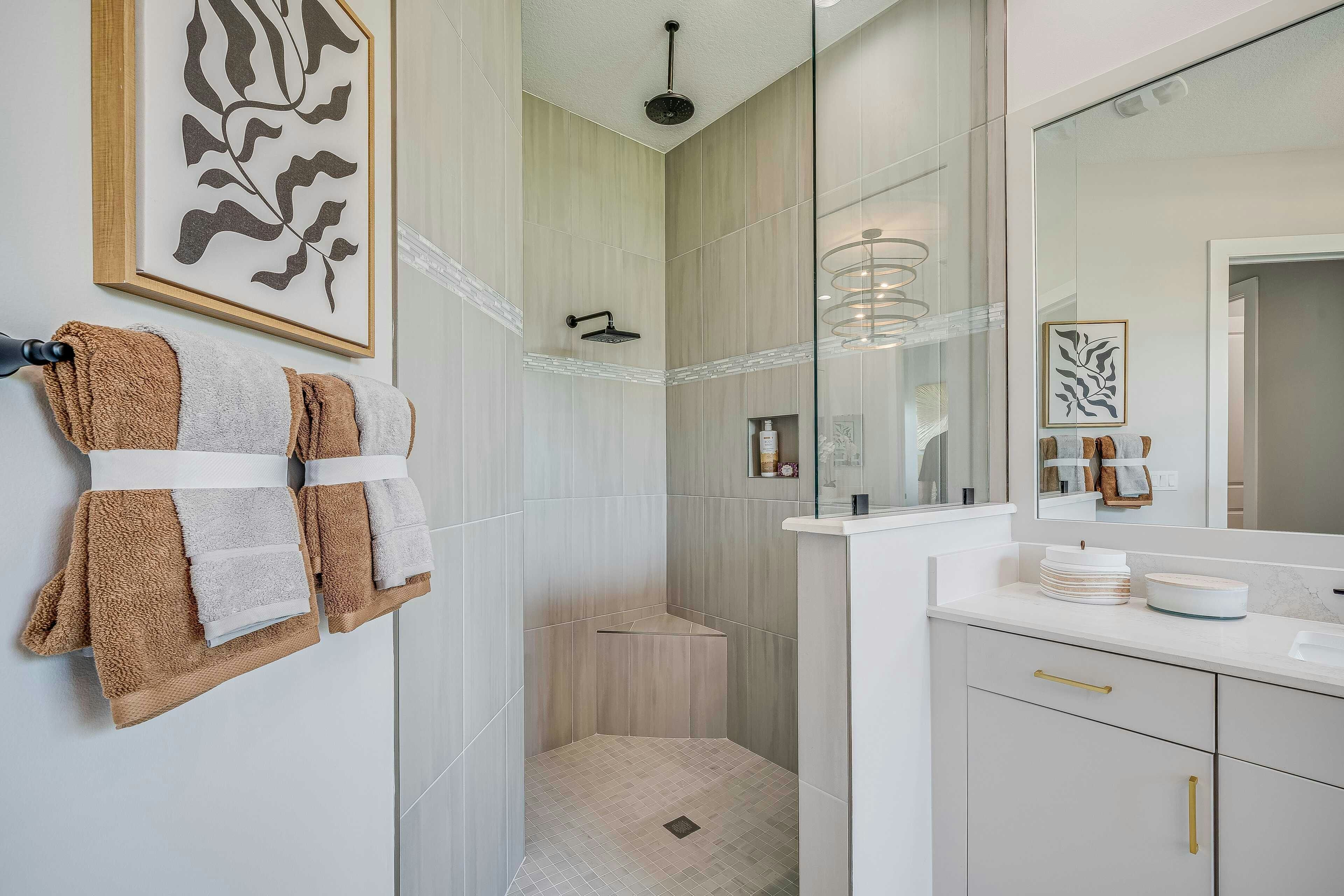 Master Bath | Sage Model