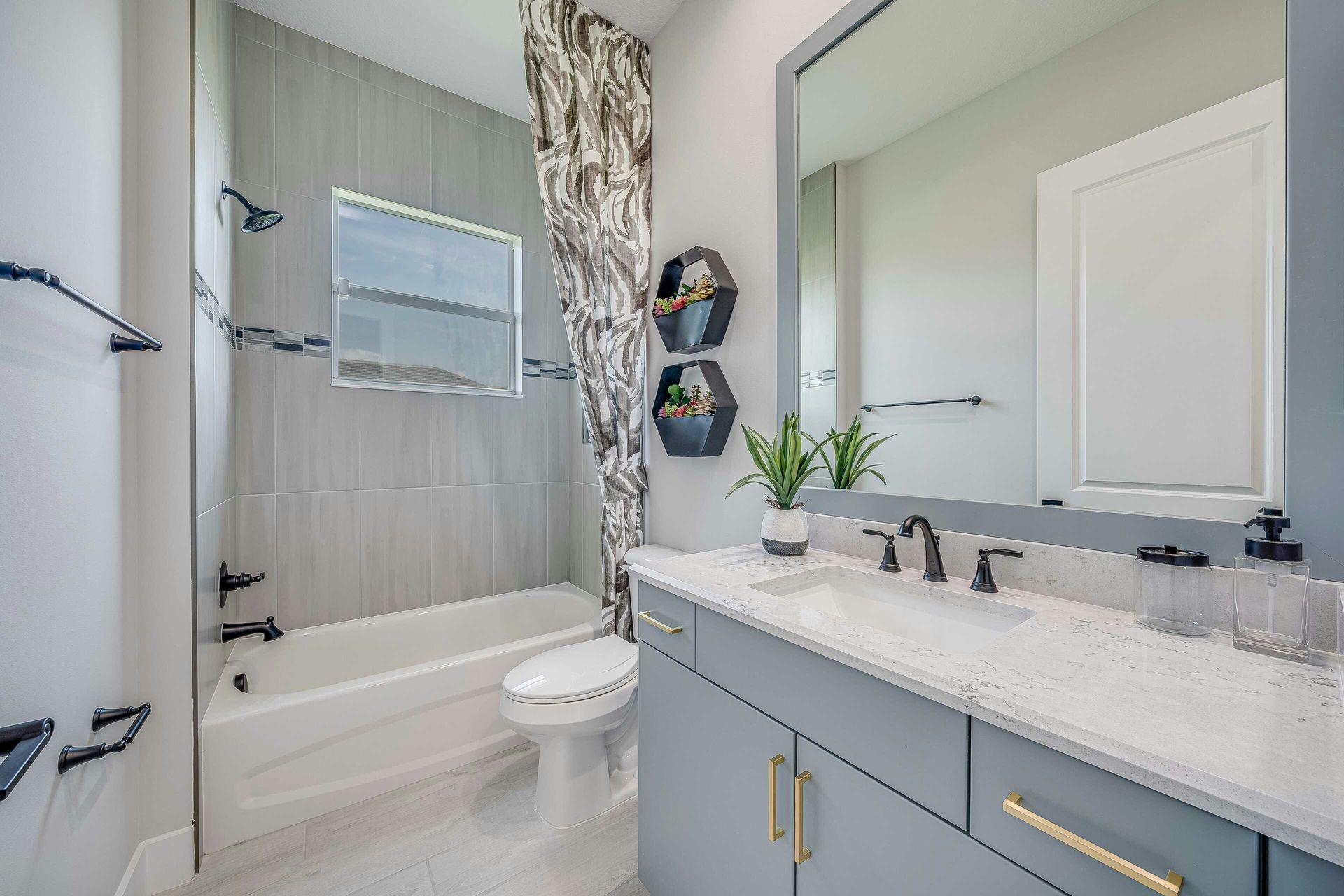 Bath 2 | Sage Model