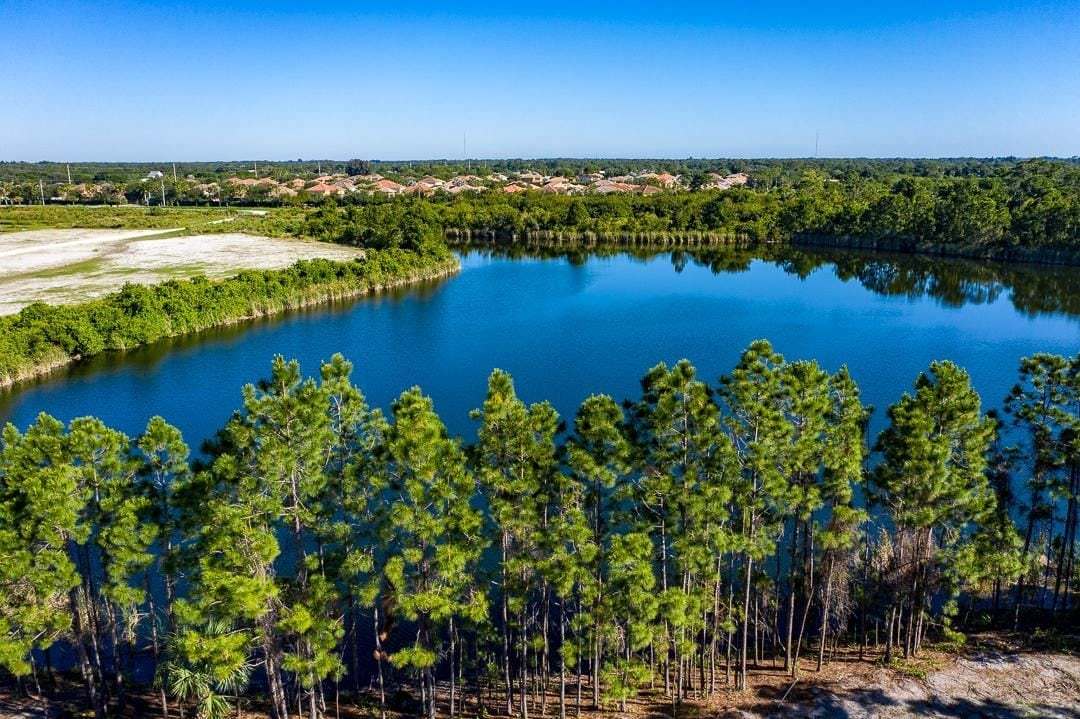 Community Lakes | Bent Pine Preserve