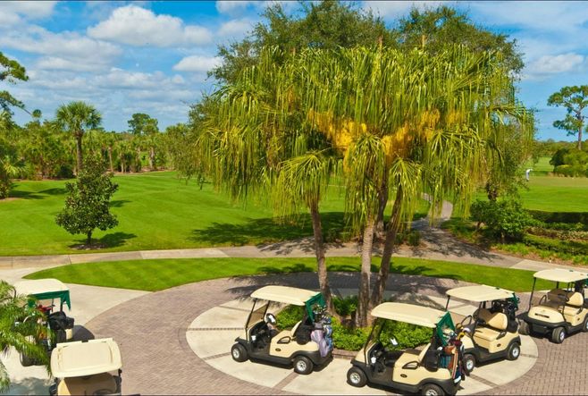 Golf Course & Carts | Bent Pine Preserve