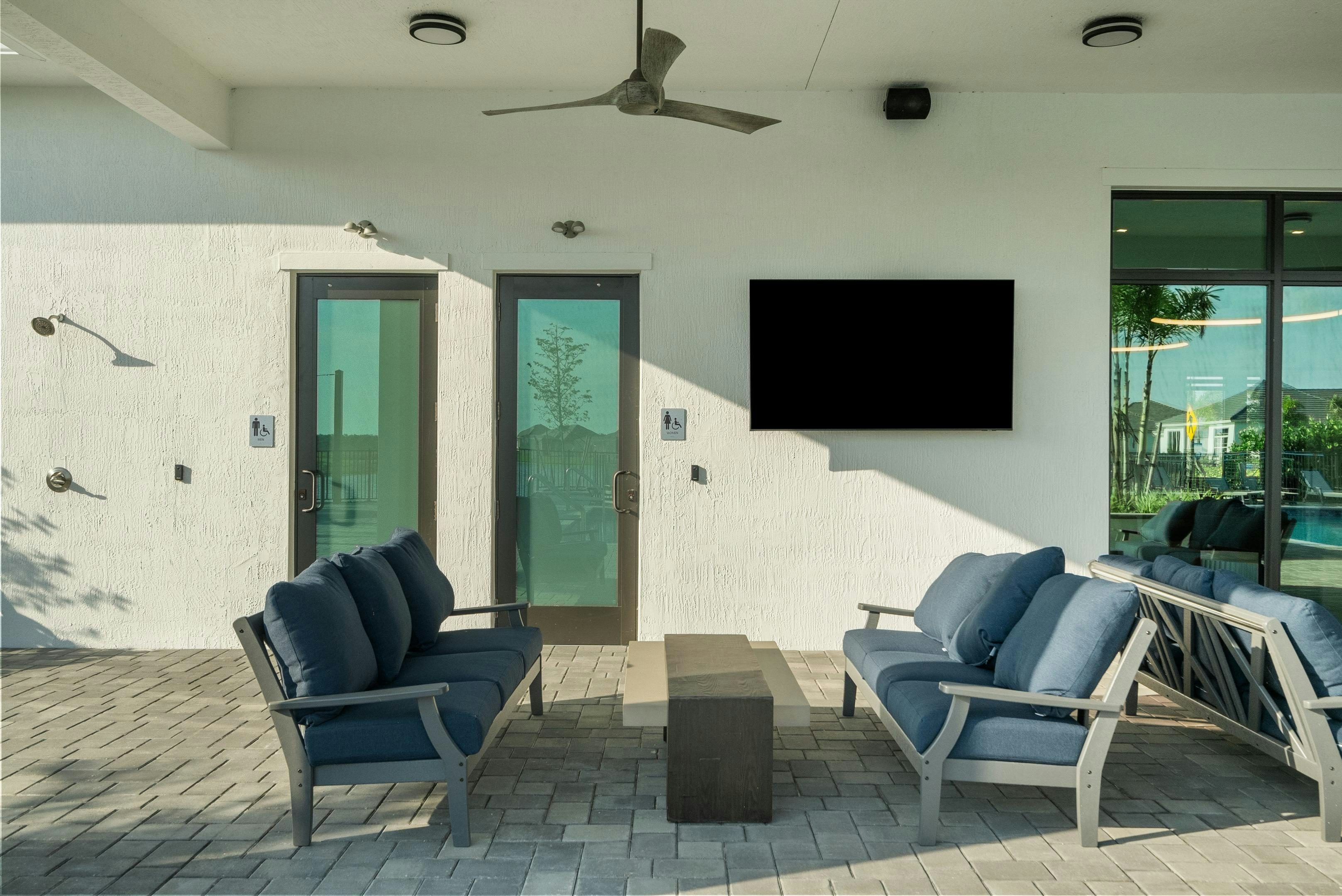 Lanai Clubhouse | Belterra Tradition