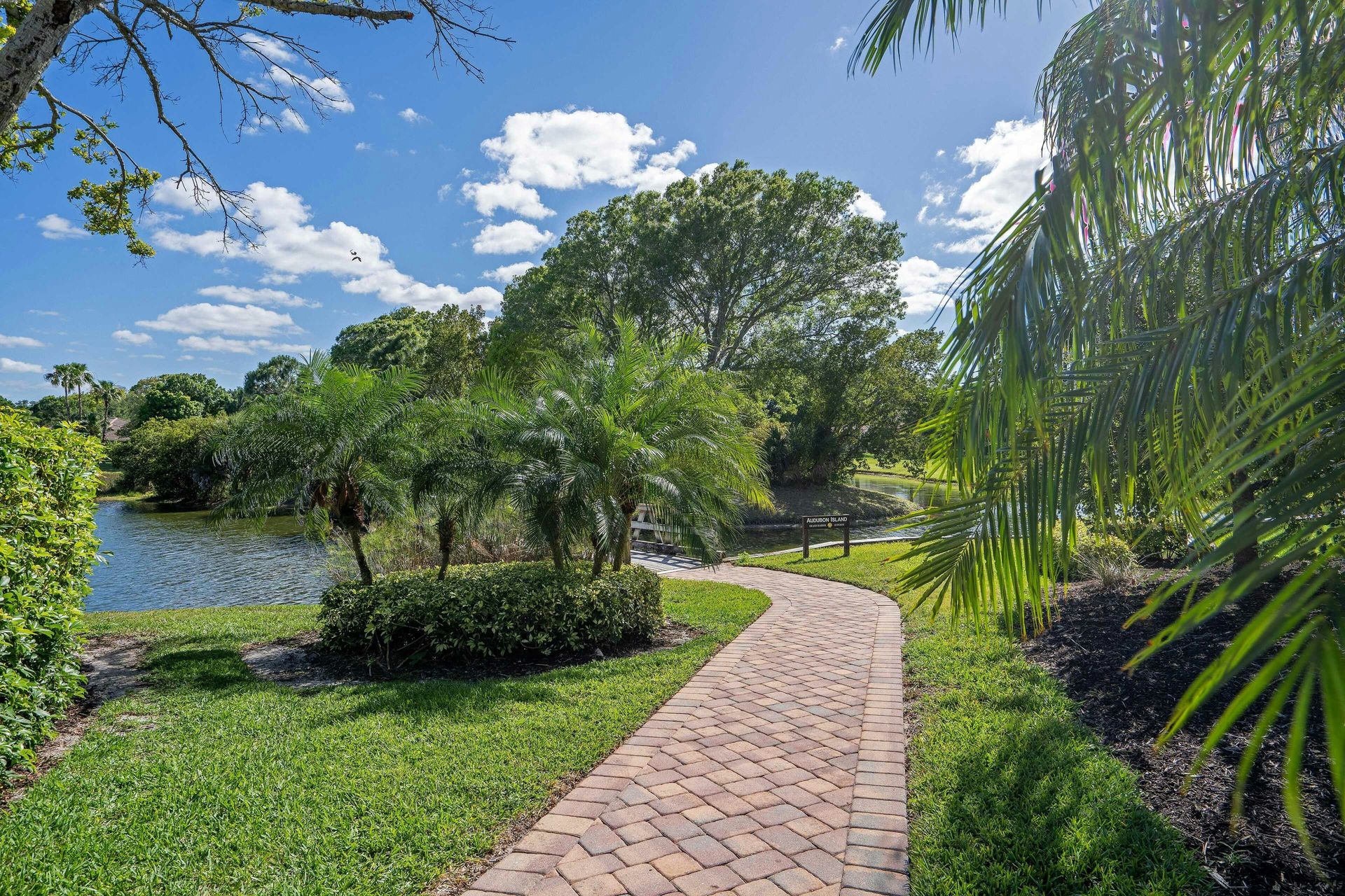 Walkway to Audobon Island | The Falls at Grand Harbor