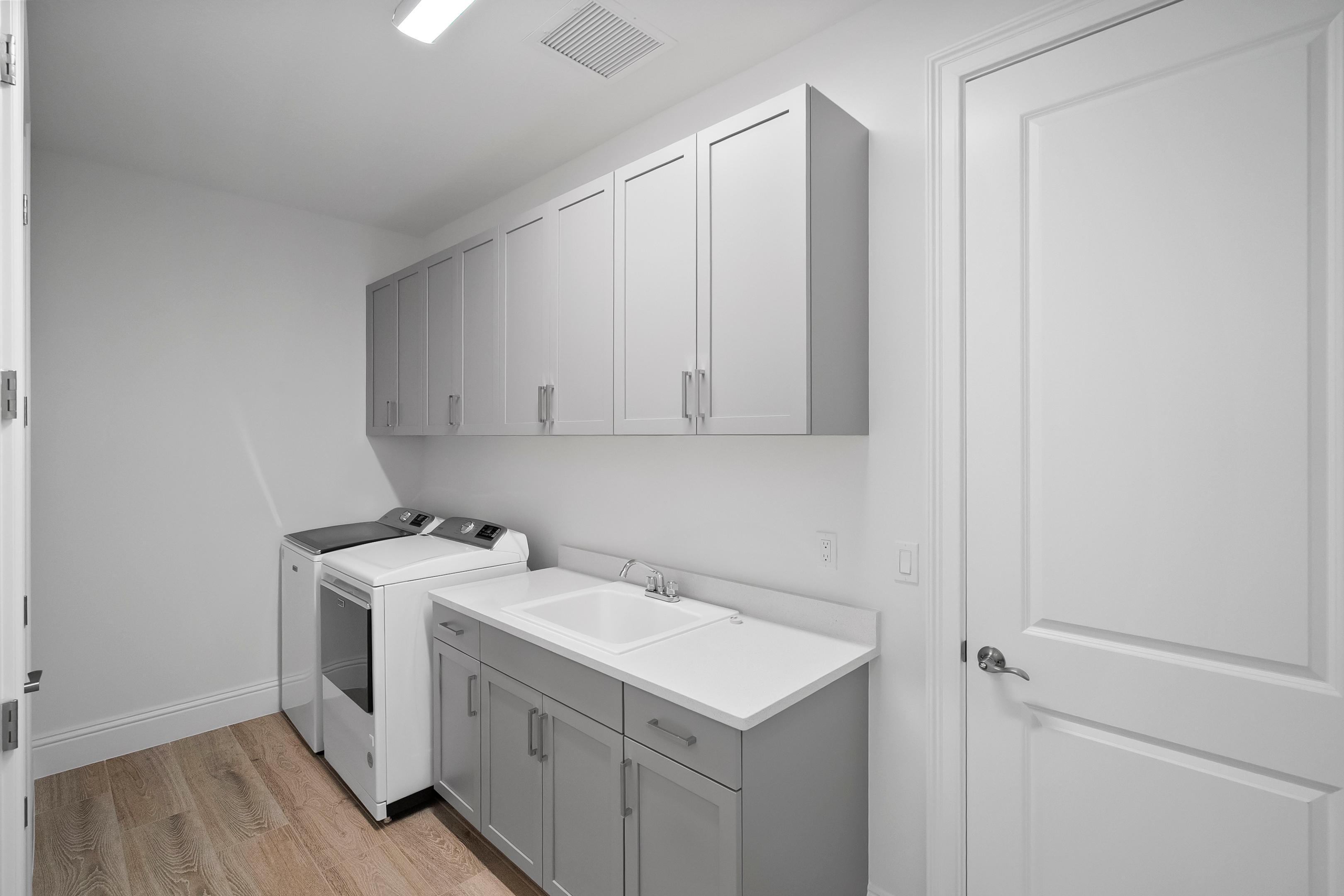 Laundry | 4226 Lucaya Point Way