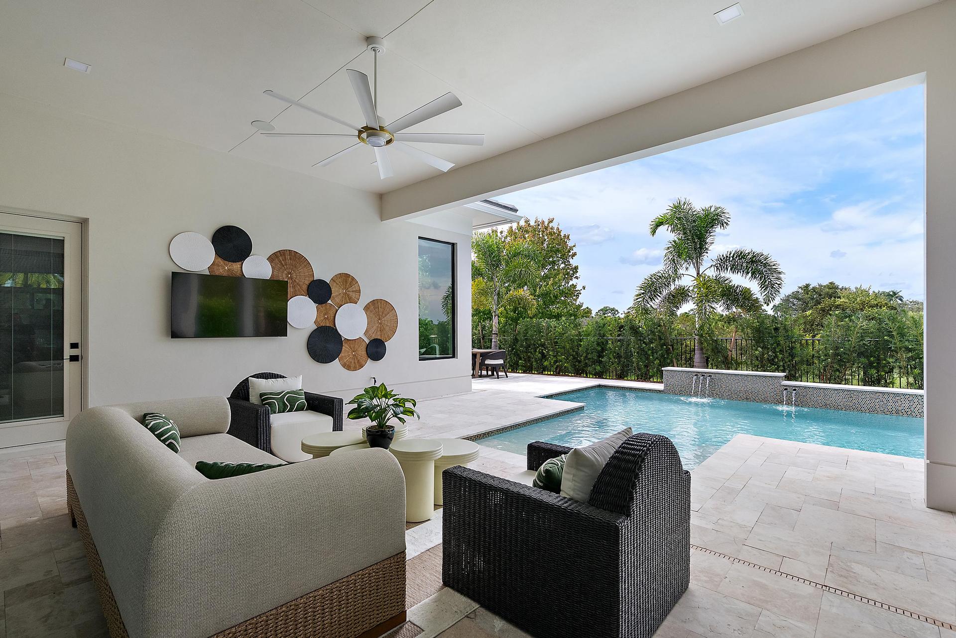 Lanai to Pool | Keenan Model