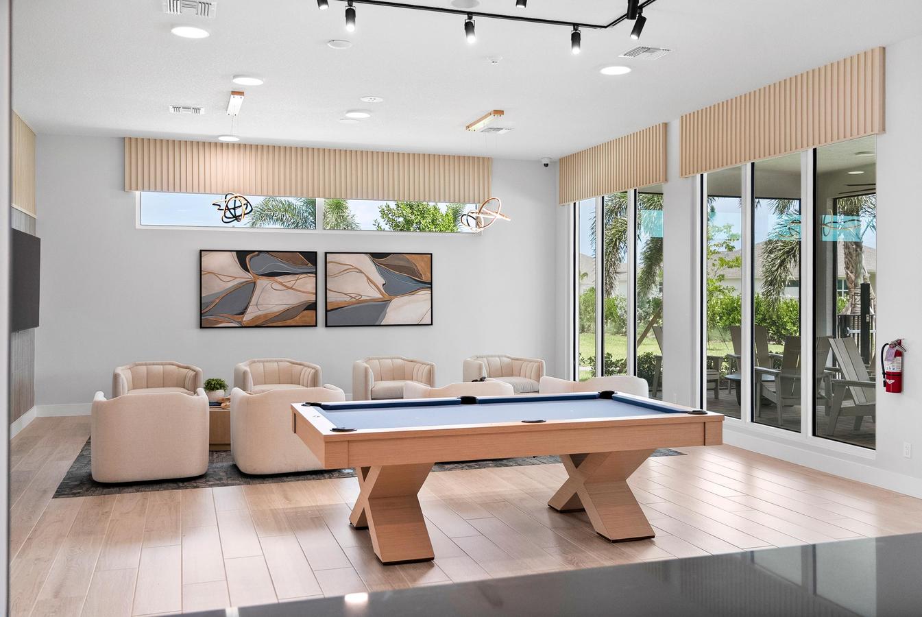 Billiards & Lounge | High Pointe Clubhouse