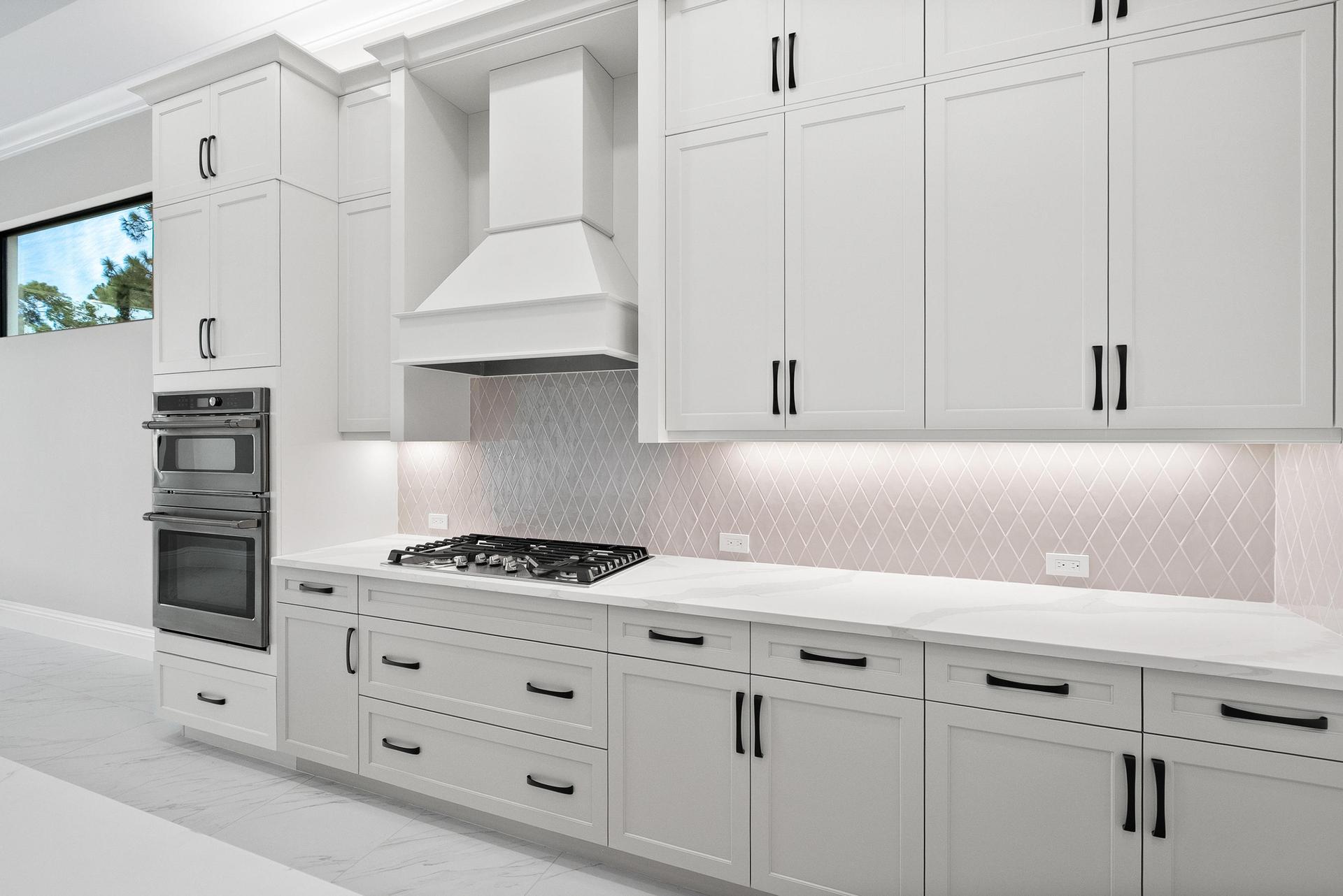 Kitchen | 107 SE Via Verona | Stella