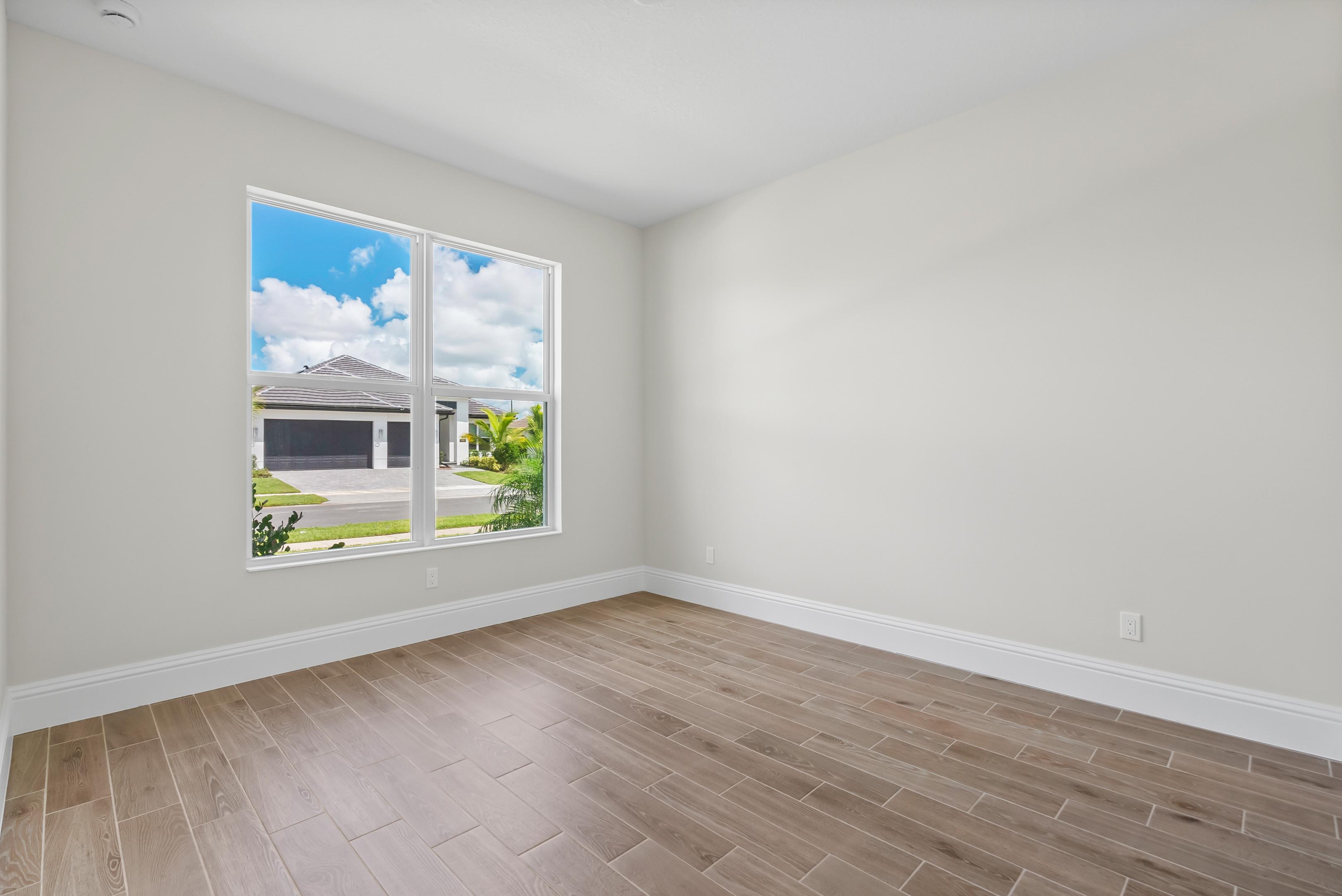 Secondary Bedroom | 9404 SW Pinnacle Pl