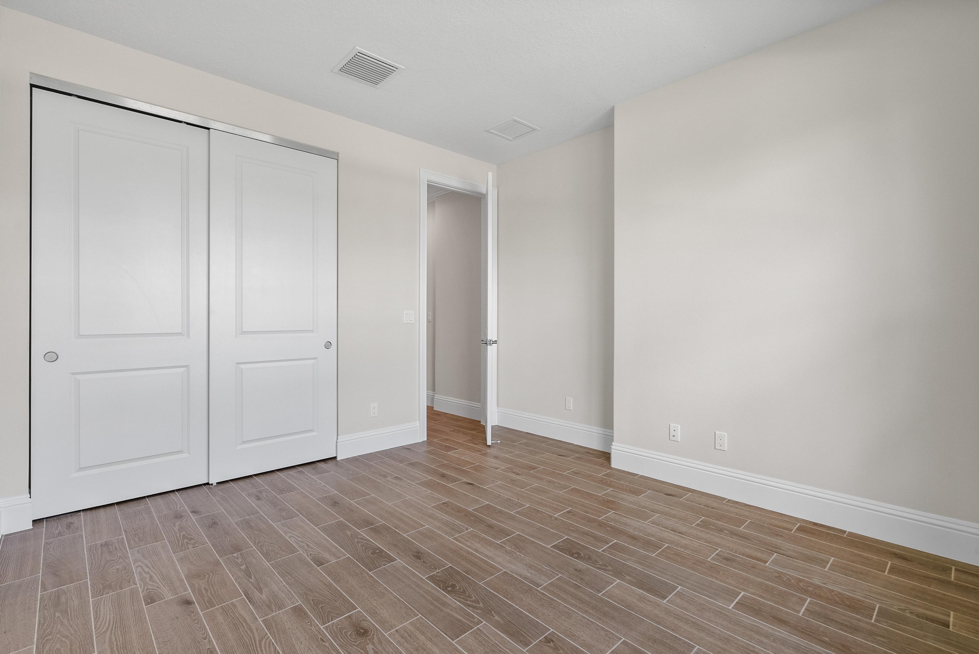 Secondary Bedroom | 9404 SW Pinnacle Pl