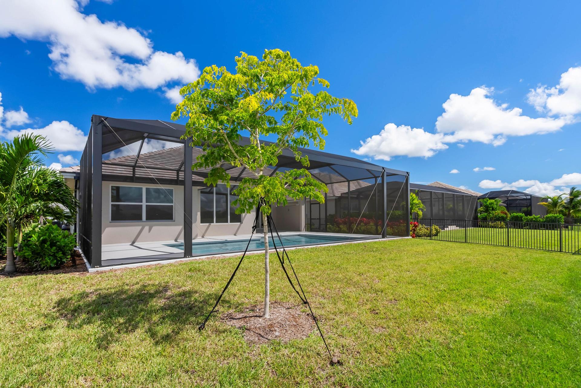 Rear Elevation | 9404 SW Pinnacle Pl