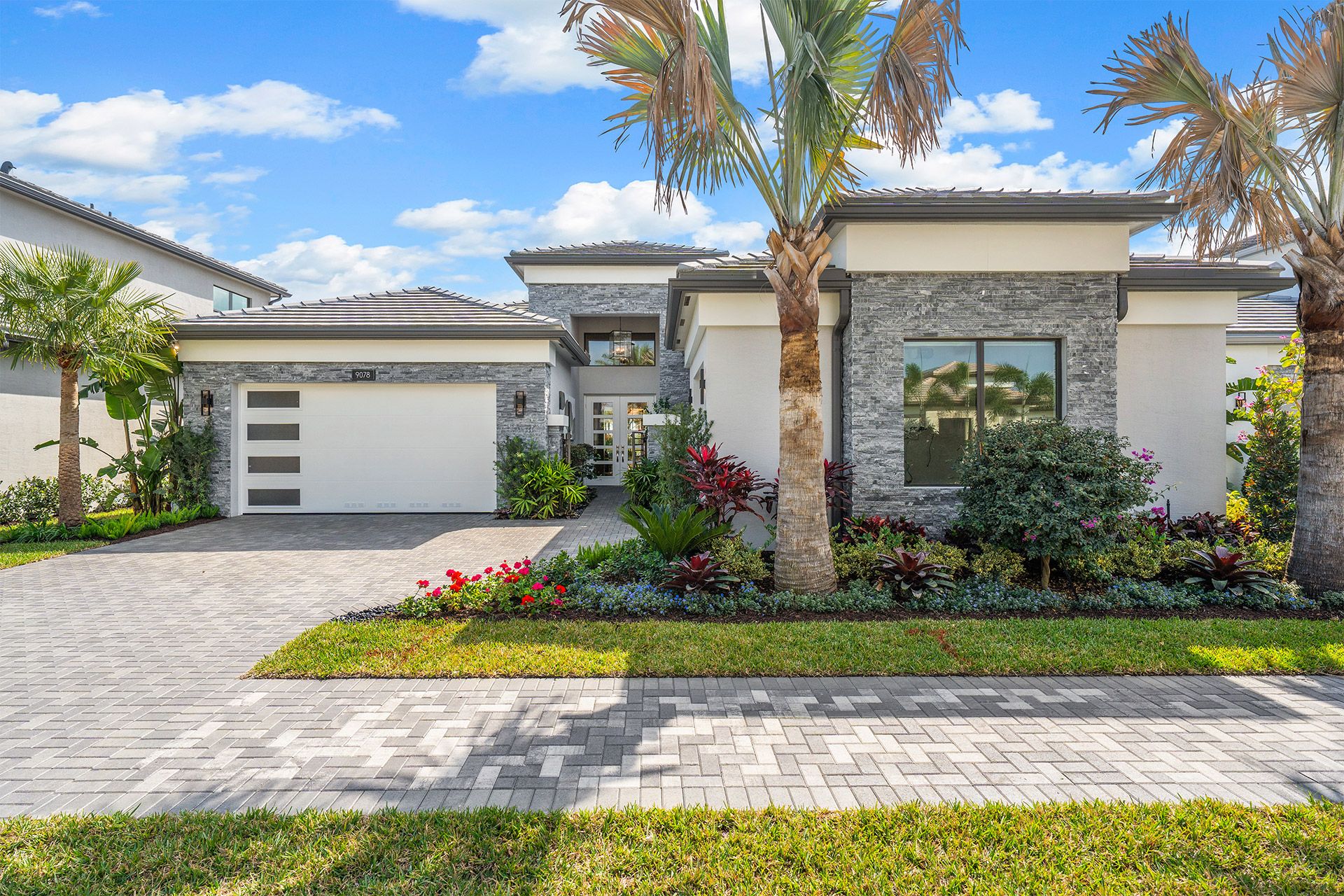 Caroline Grande floor plan