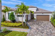 Valencia Del Mar (55+) por GL Homes en Palm Beach County Florida