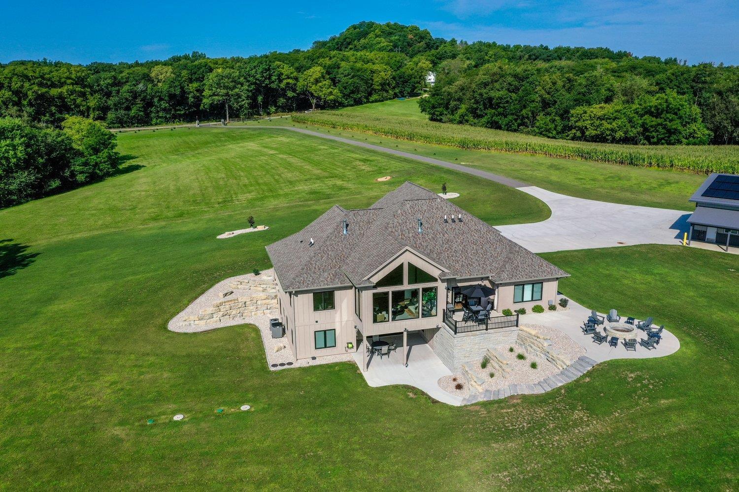 Galena Hillside Homes - : Galena, IL