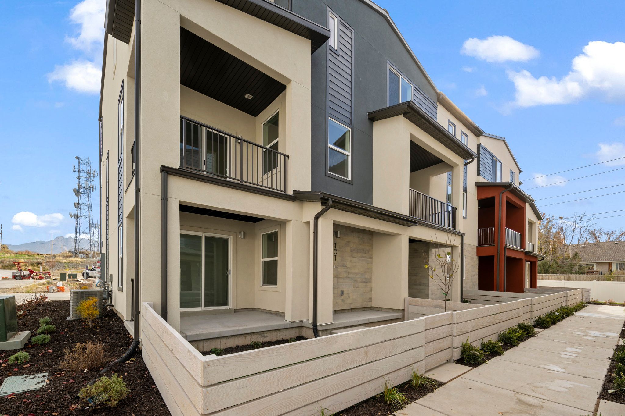 Caro 2 - The Gallery at Bullion: Salt Lake City, Utah - Garbett Homes