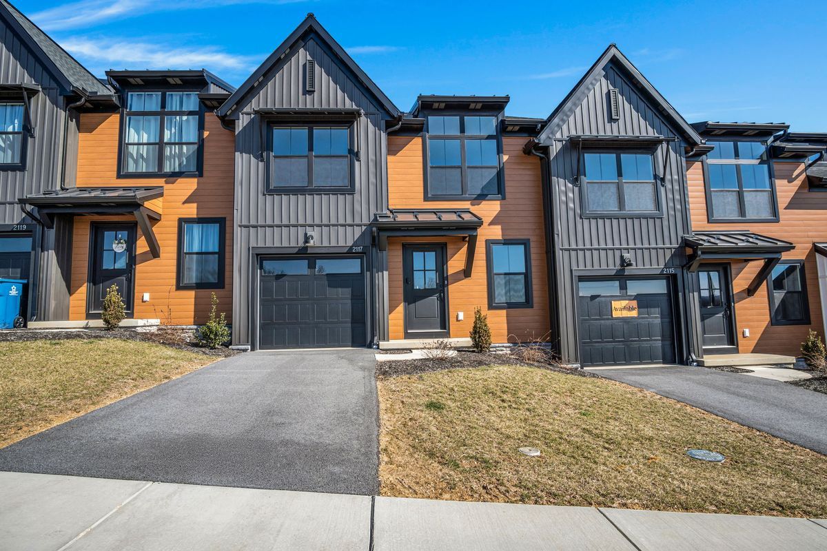 Autumn Chase Townhomes - Mechanicsburg, PA