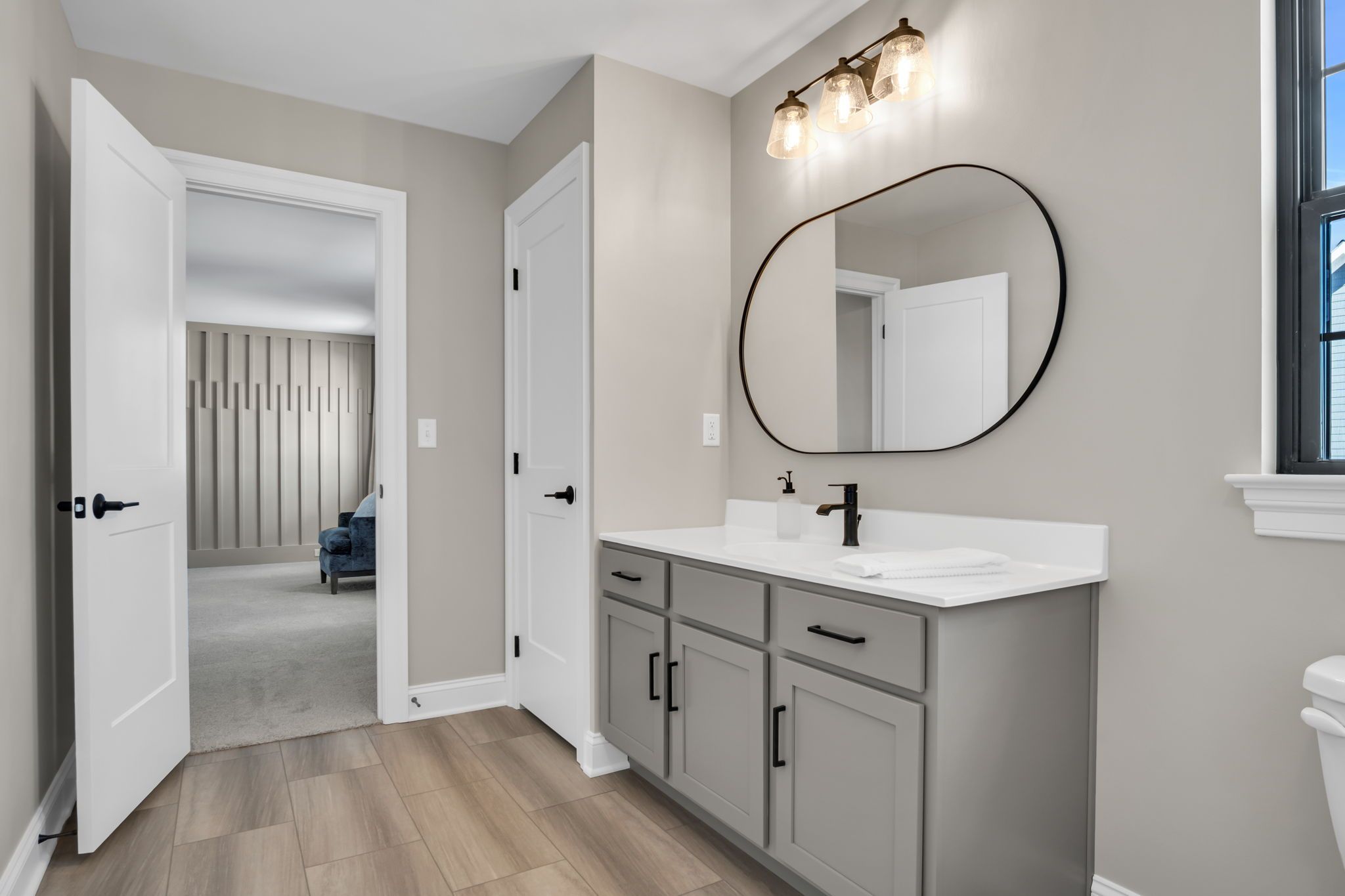 Full bathroom in the Arbor model from Garman Builders