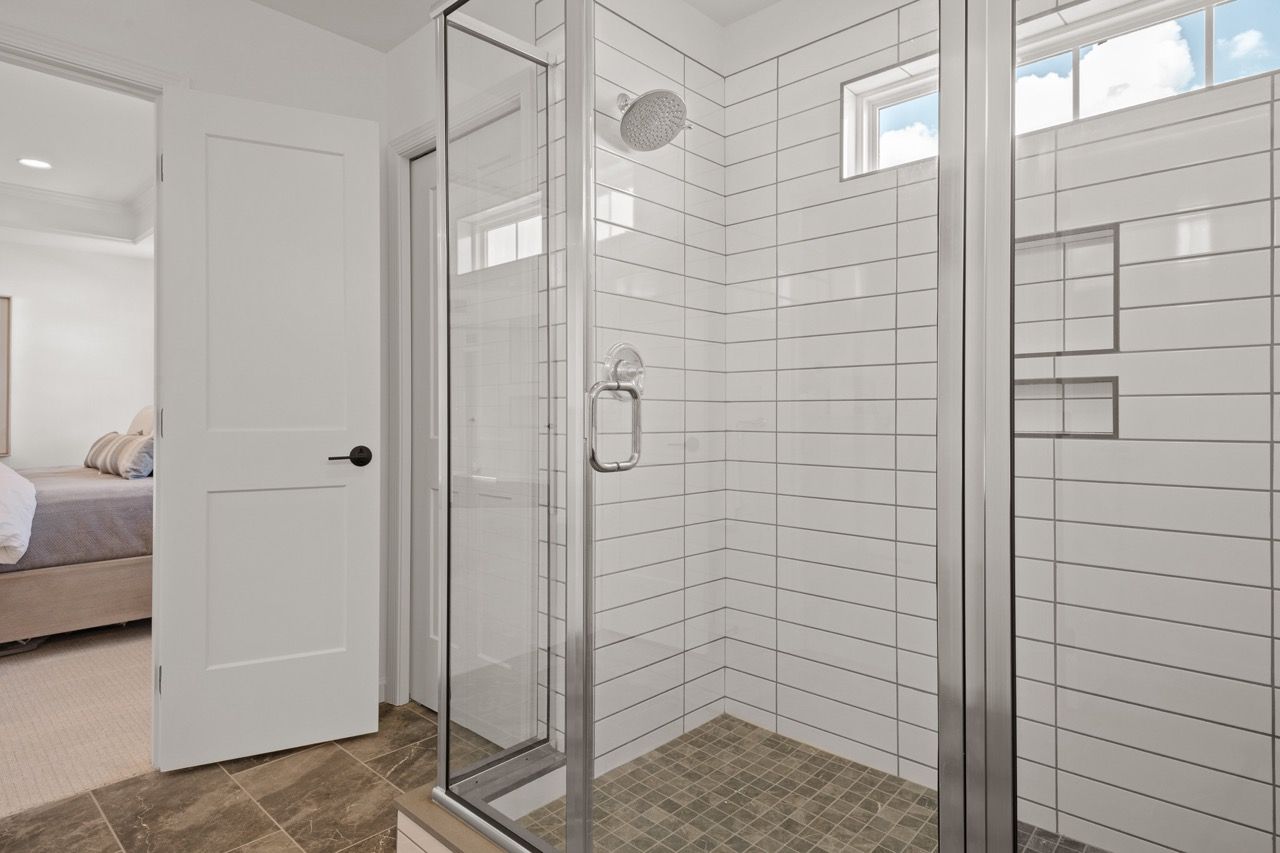 Full bathroom in the Ariel model from Garman Builders