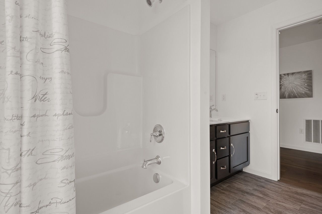Full bathroom in the Ariel model from Garman Builders