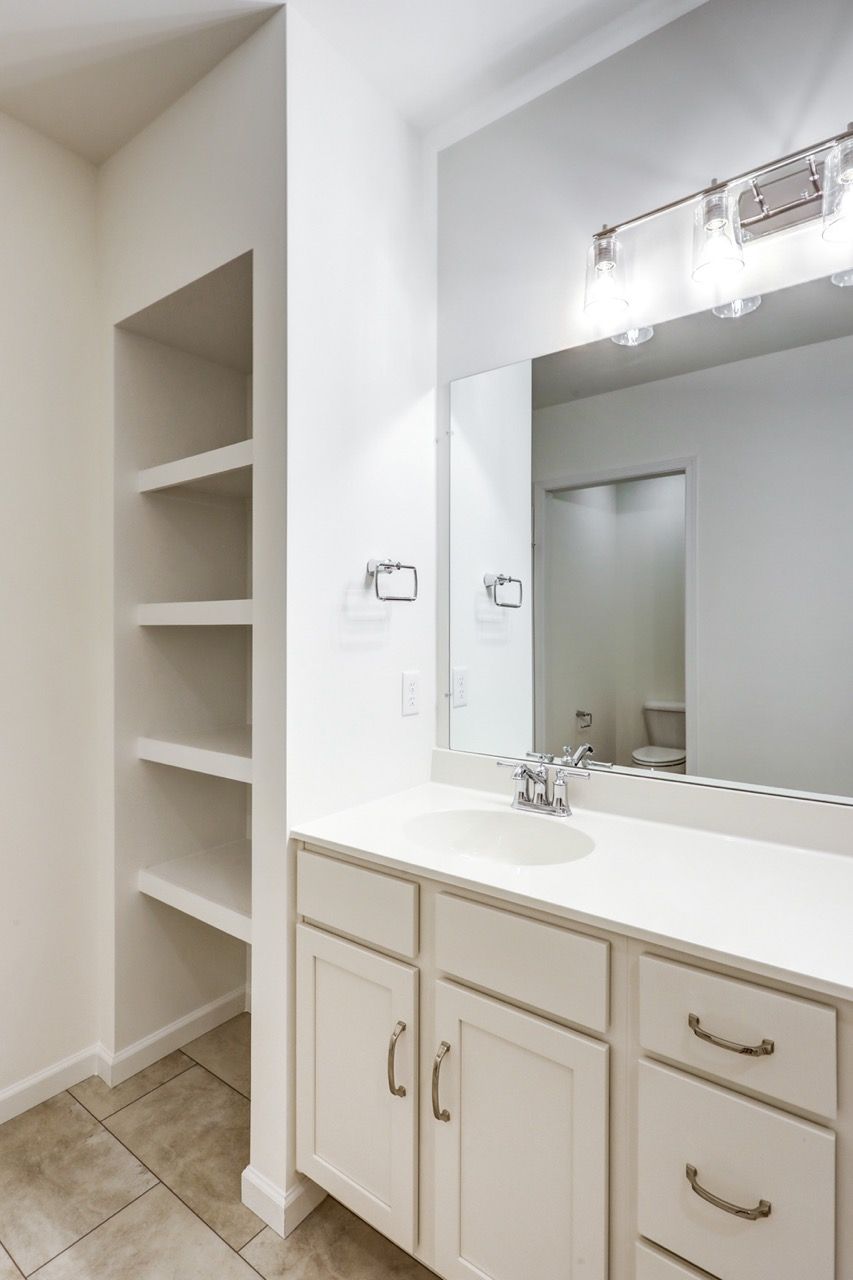 Full Bathroom of the Sloane II Model from Garman Builders