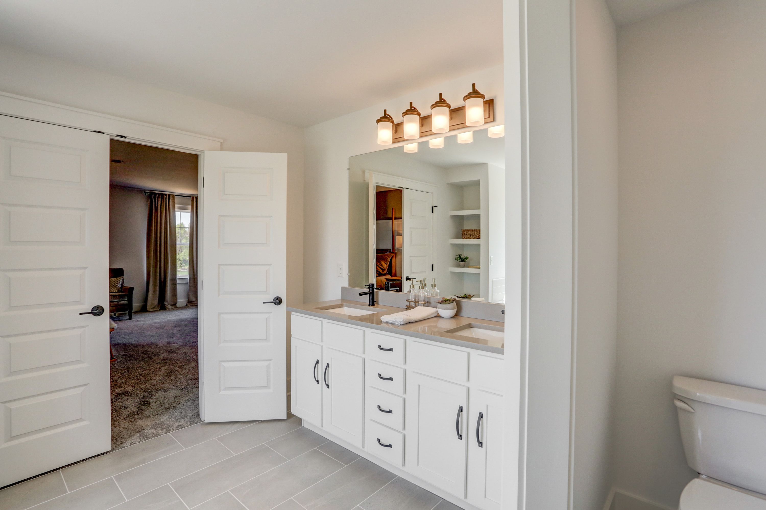 Full bathroom in the Avondale model from Garman Builders