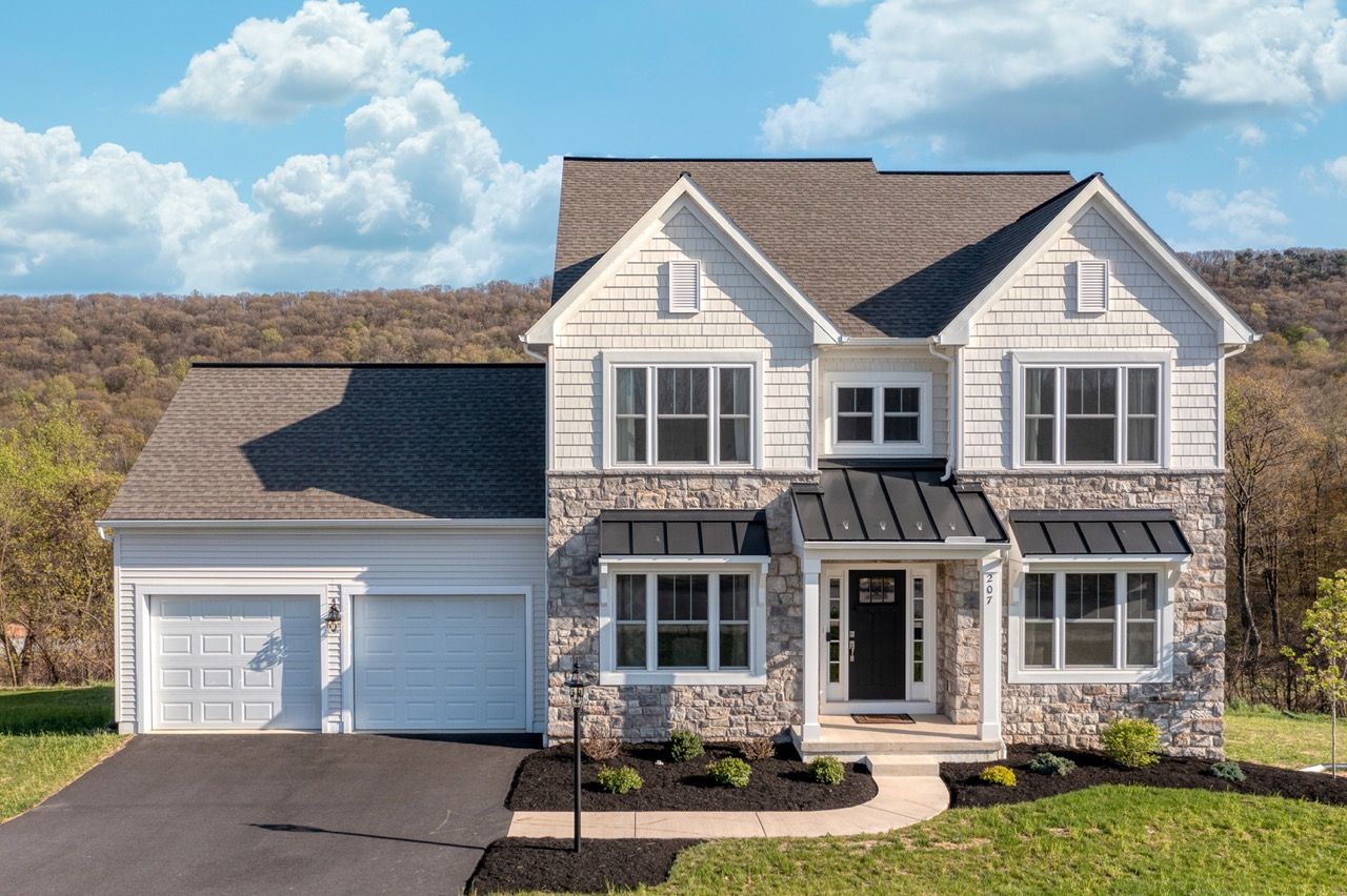 Front Elevation of the Maddox Model from Garman Builders