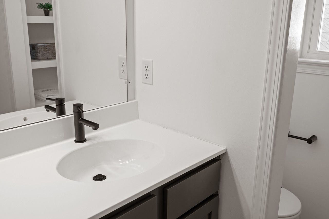 Full Bathroom of the Maddox Model from Garman Builders