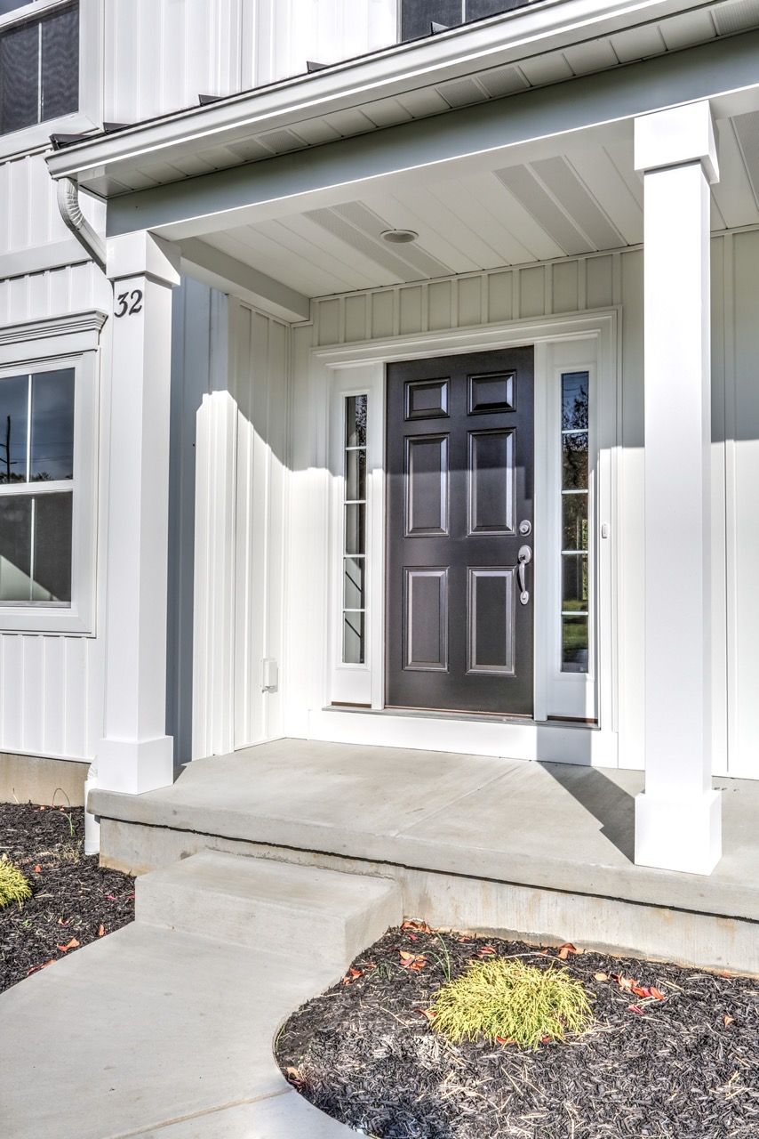 Front Elevation of the Maddox Model from Garman Builders