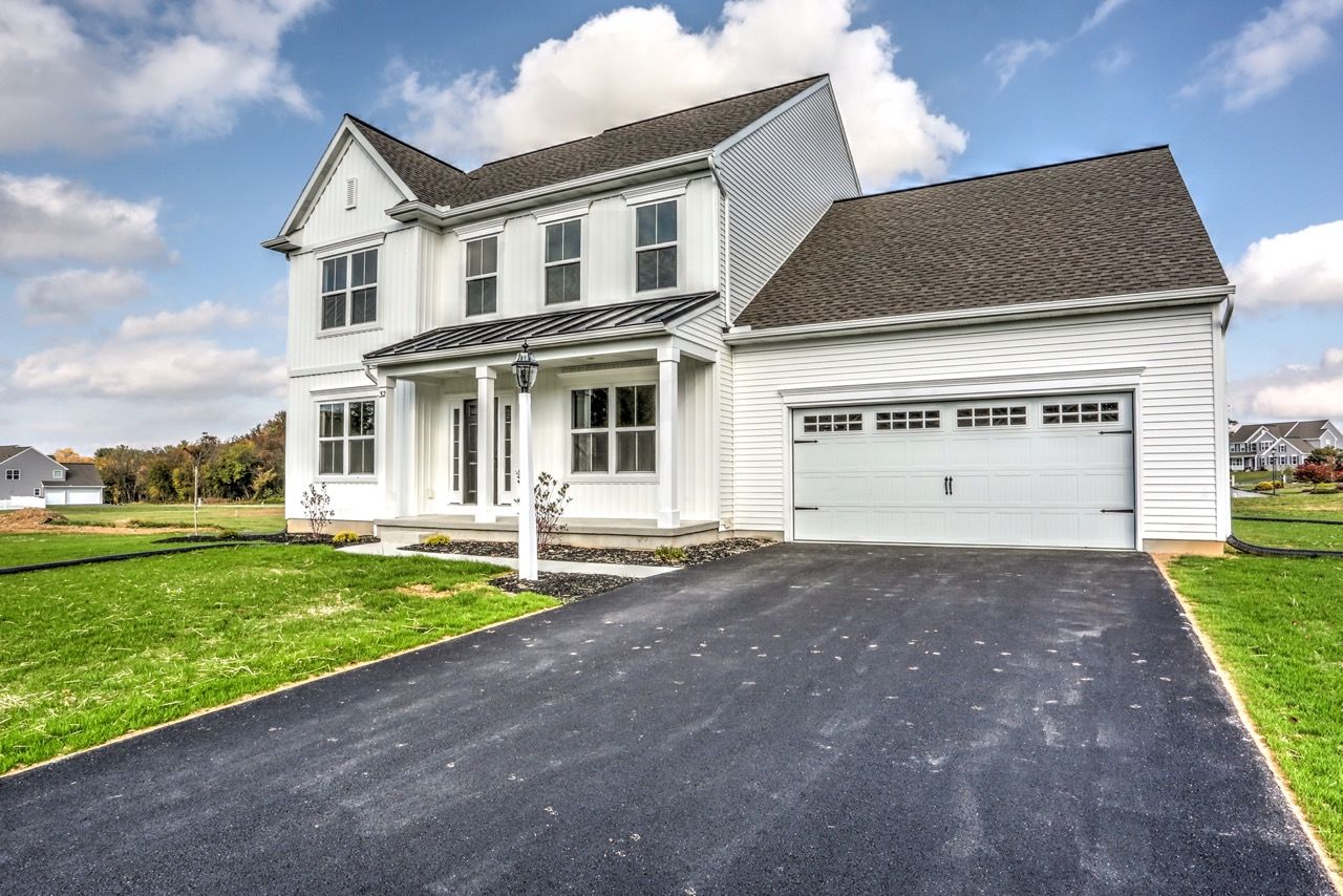 Front Elevation of the Maddox Model from Garman Builders