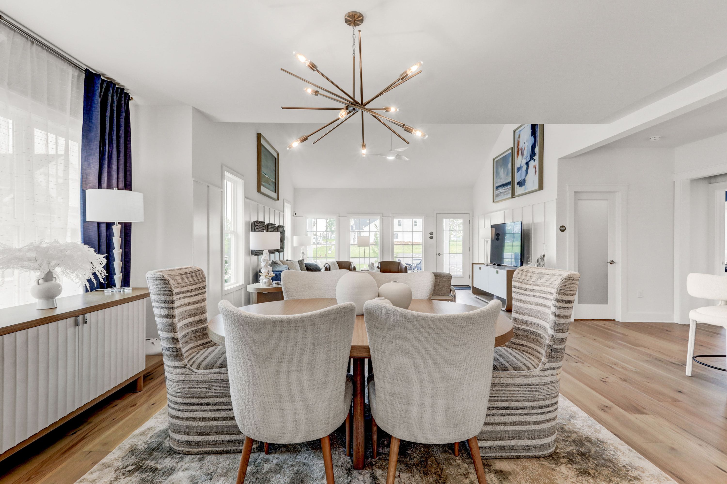 Dining Room in a Wynfield at Annville home from Garman Builders