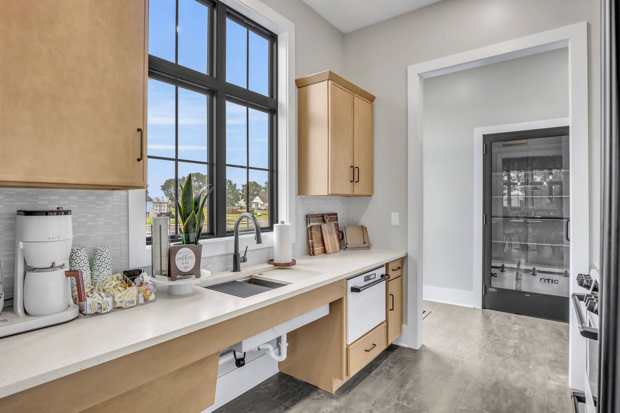 Common use kitchen in the Wyn Clubhouse at Wynfield at Annville