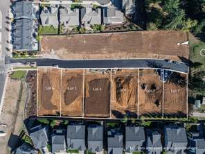 6201 NW McMaster Dr (The Aspen)