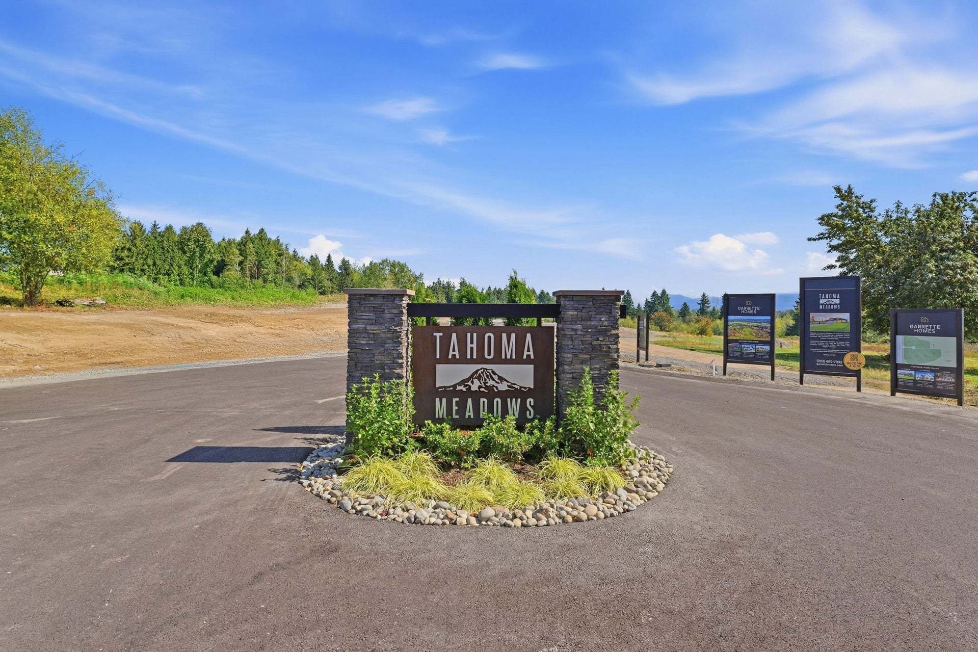 casa en Tahoma Meadows por Garrette Homes