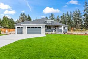 25713 64th Ave Ct E (The St. Helens Bonus)