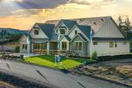 Skyfall por Garrette Homes en Bremerton Washington