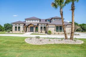 Gentry Custom Homes - Keene, TX