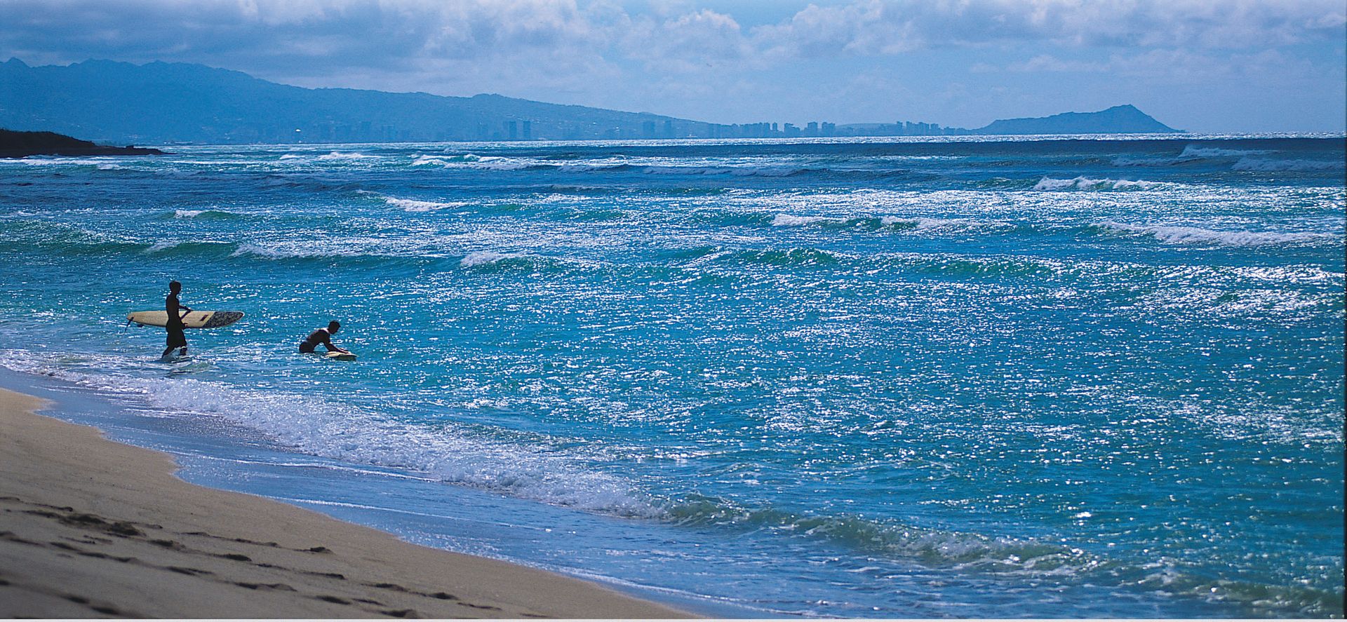 Minutes to surfing beach