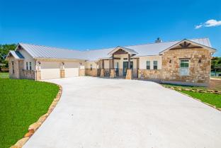 Go Green Custom Homes por Go Green Custom Homes en San Antonio Texas