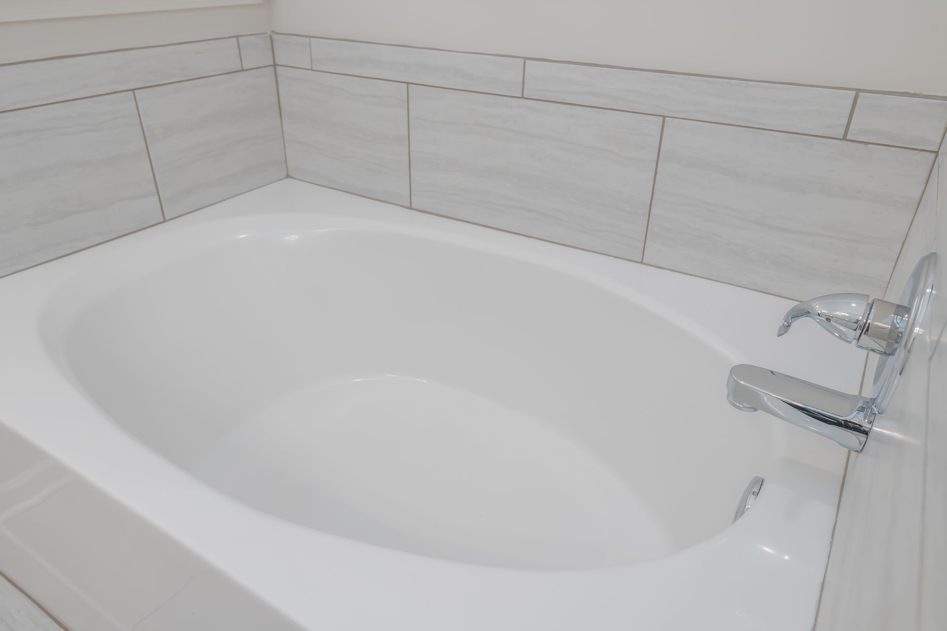 Primary Ensuite Garden Tub