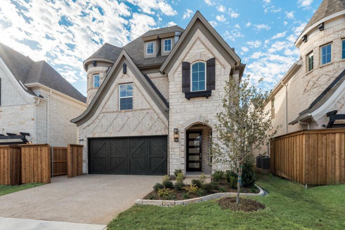 3533 Ithaca St. Corinth, TX 76208