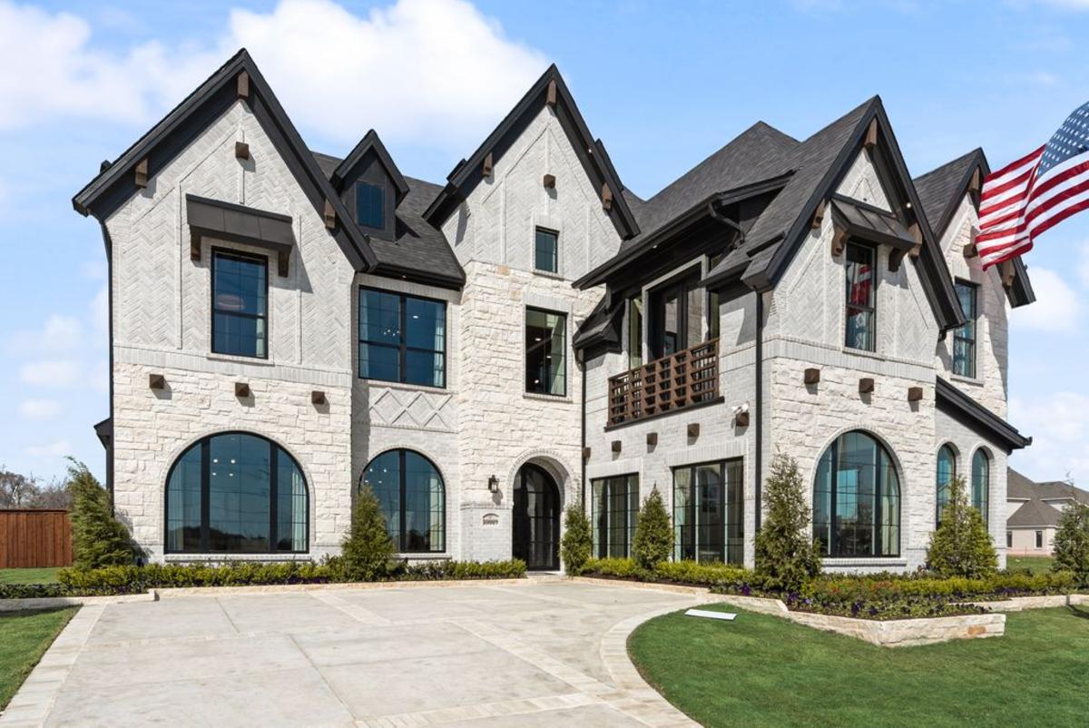 casa en Chatham Reserve por Grand Homes