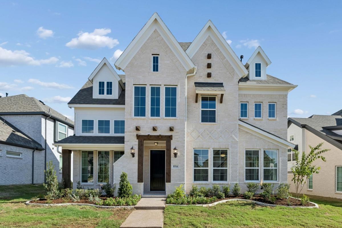 8514 Great Stone Trail (Royal Summit)