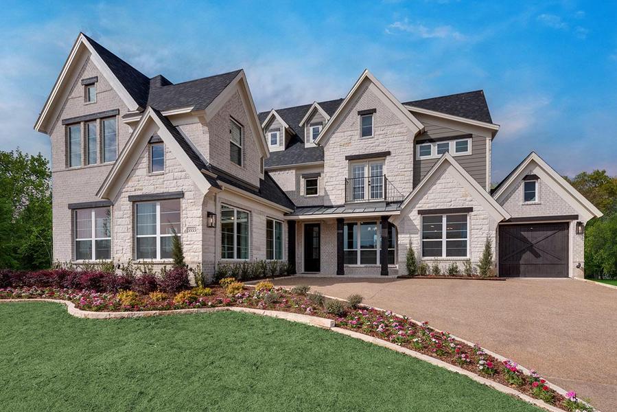 Lake Forest - 3 Car Garage floor plan