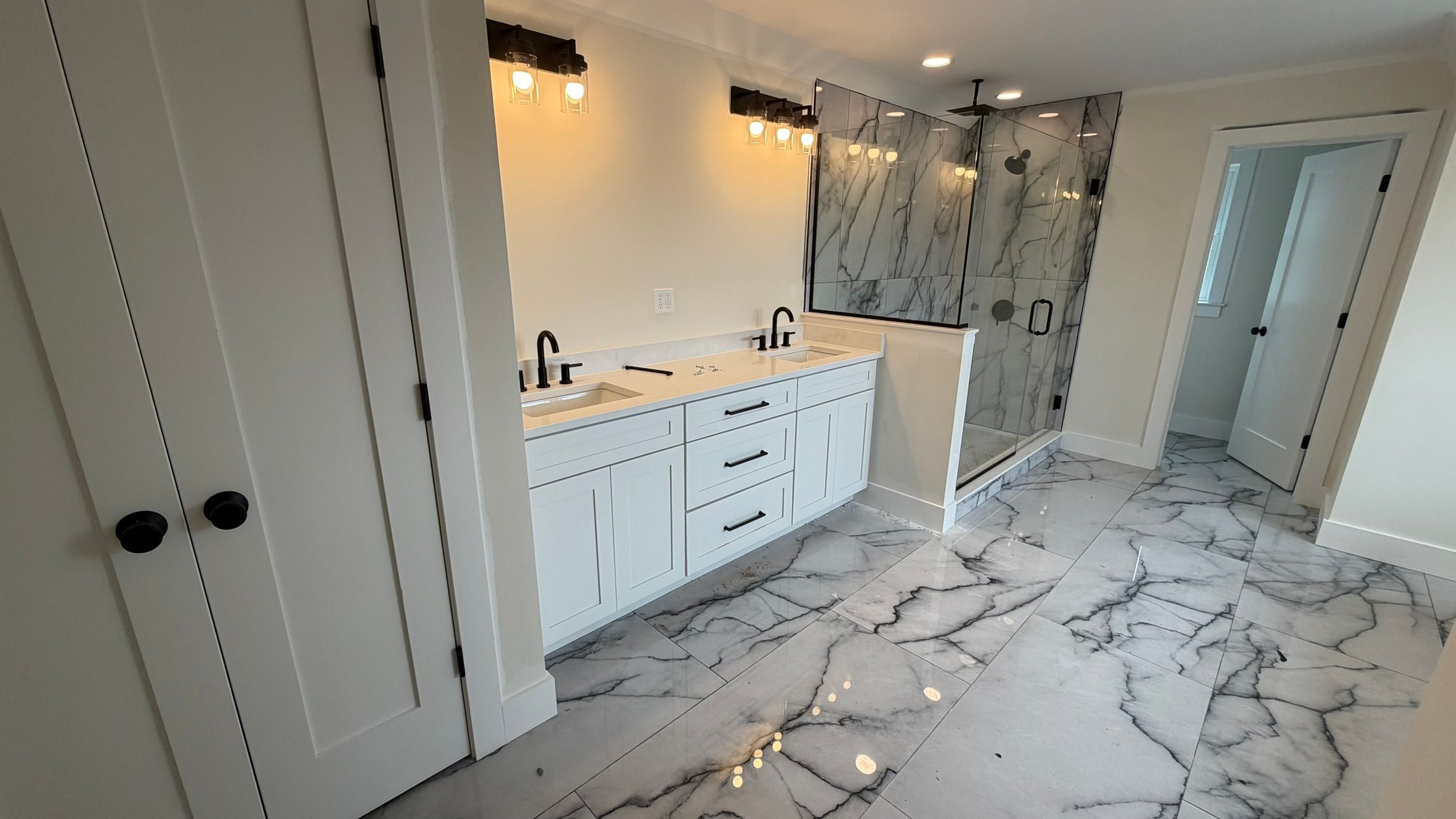 Construction Progress Photo of Bella Primary Bathroom 