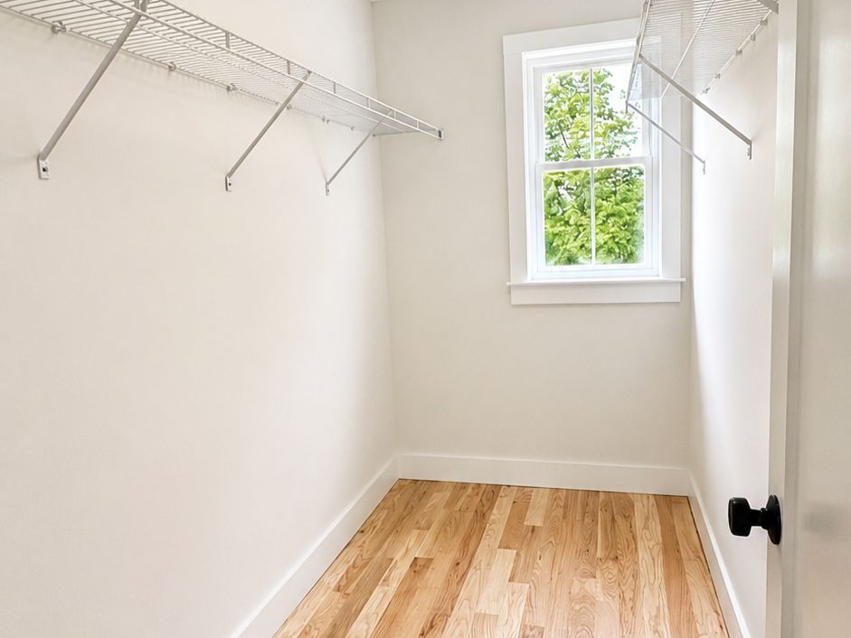 Walk in Closet
