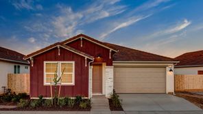 4146 N Tisha Ave (Villa 5)