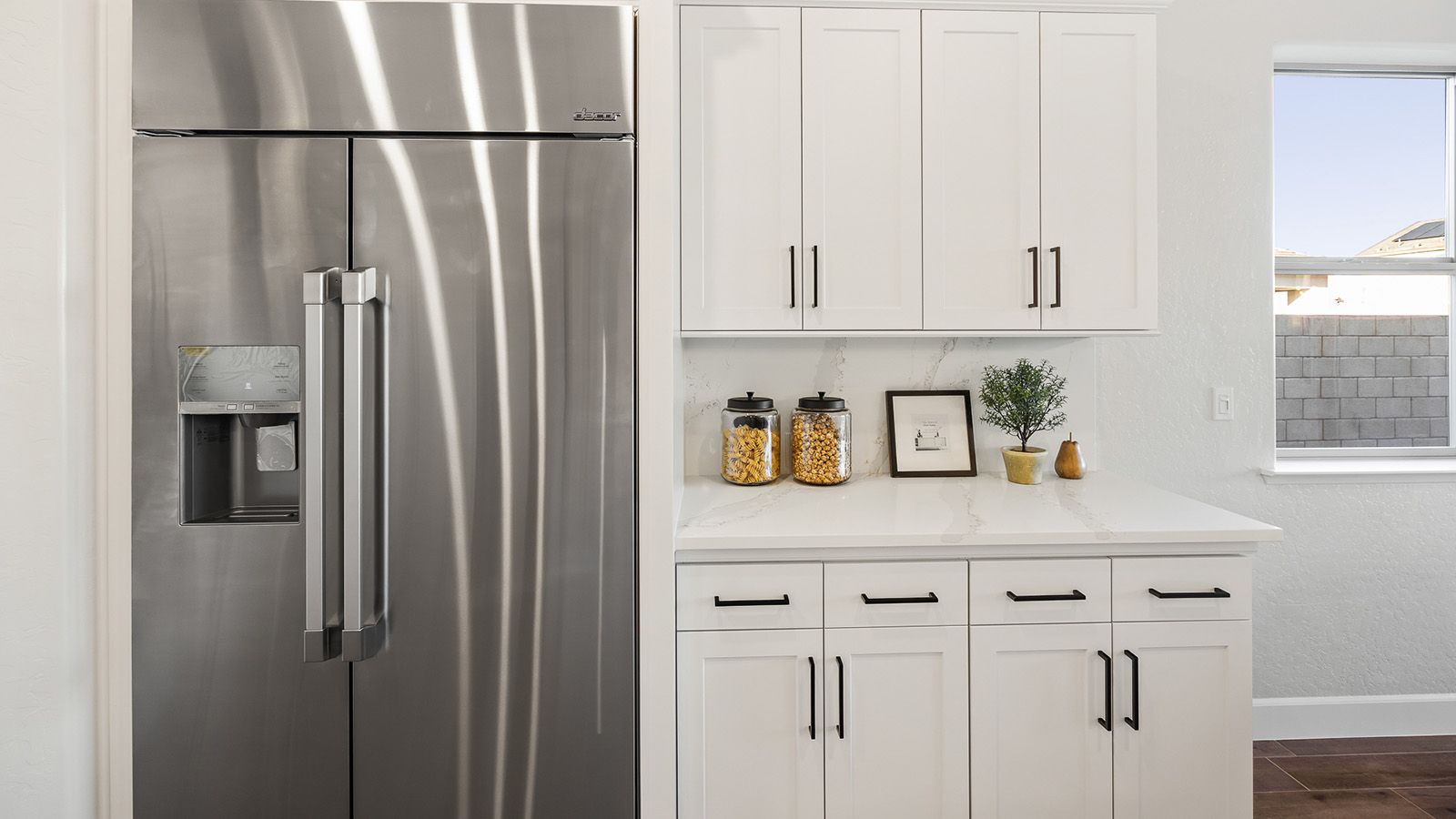 Kitchen - similar home shown